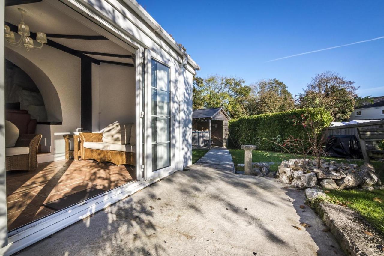 Barn Conversion - Hot Tub - Penally - Tenby Εξωτερικό φωτογραφία