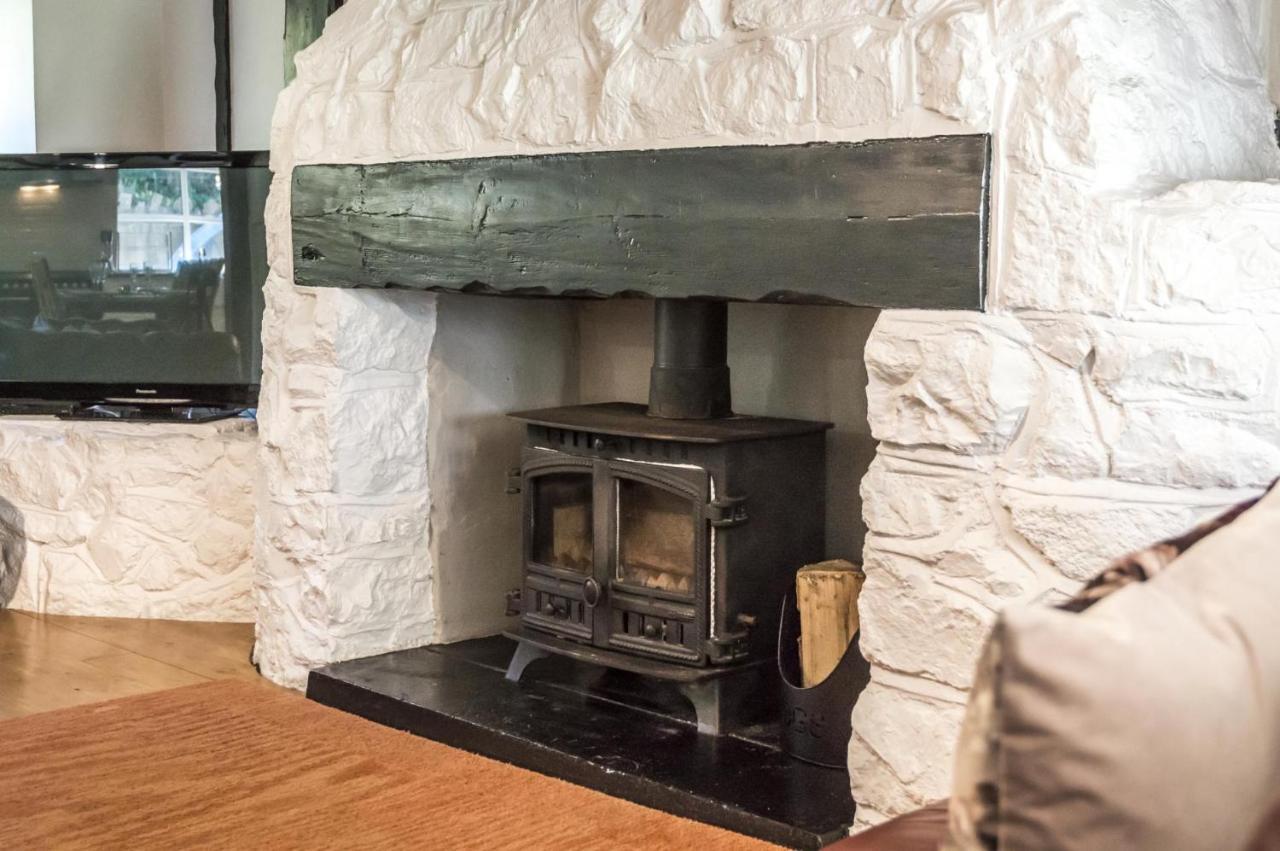 Barn Conversion - Hot Tub - Penally - Tenby Εξωτερικό φωτογραφία