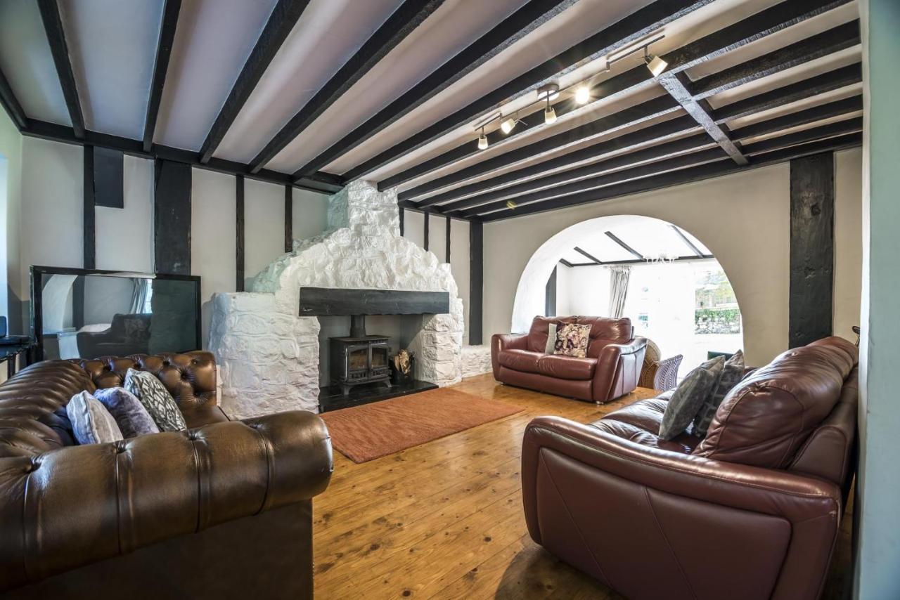 Barn Conversion - Hot Tub - Penally - Tenby Εξωτερικό φωτογραφία