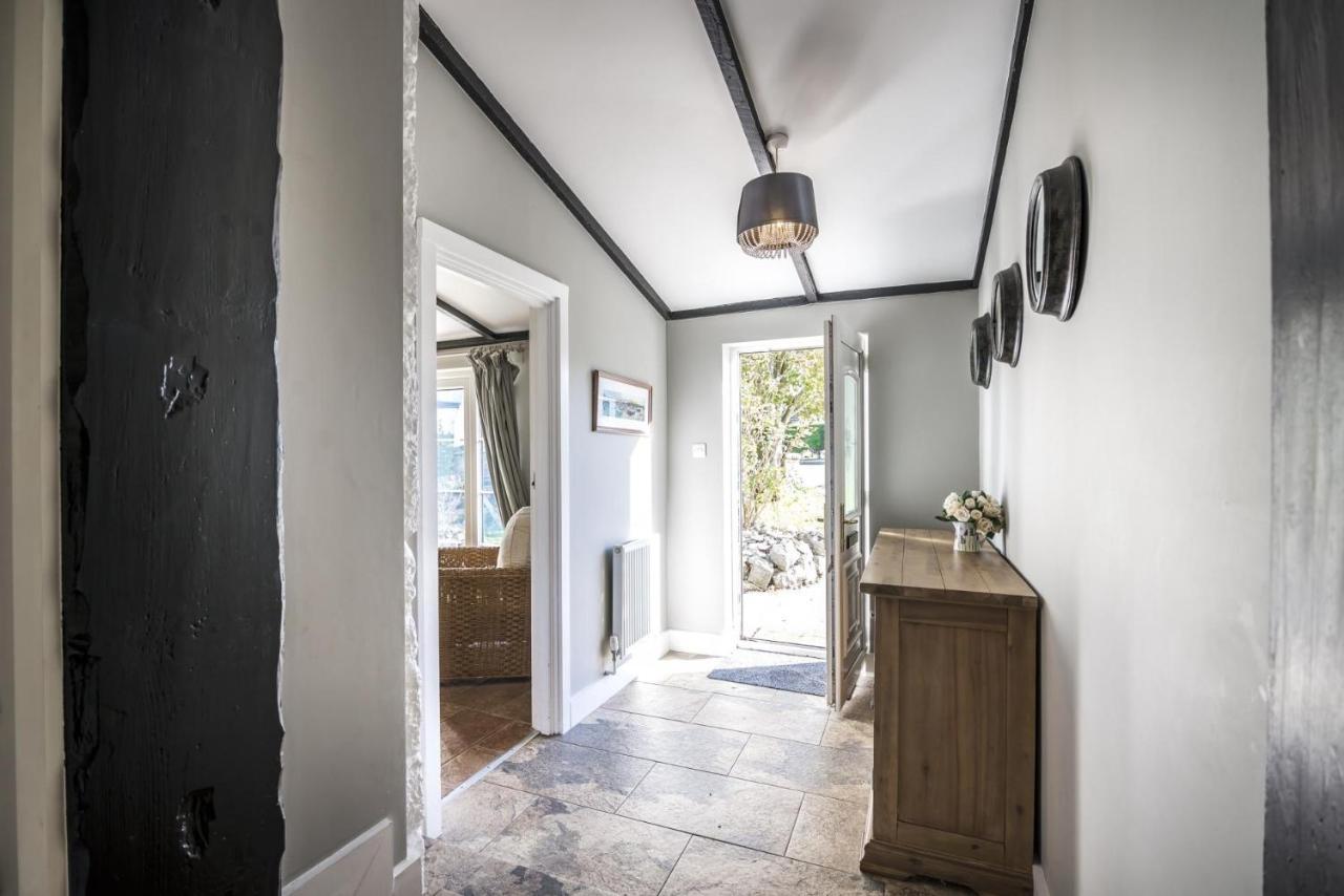 Barn Conversion - Hot Tub - Penally - Tenby Εξωτερικό φωτογραφία